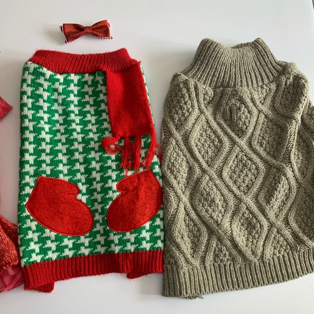 Holiday dog clothes bundle - Picture 7 of 7